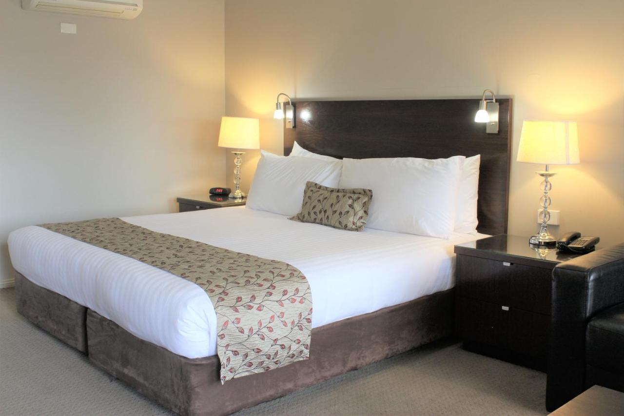 Carlyle Suites&apartamentos Wagga Wagga Exterior foto