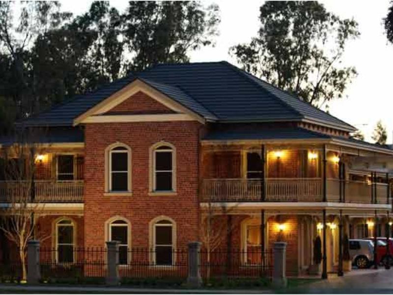 Carlyle Suites&apartamentos Wagga Wagga Exterior foto